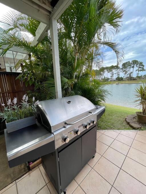 Tranquil Oasis On Pine Holiday home Gold Coast