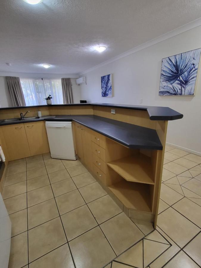 Apartment Best Ground Floor Pool Side Superior - New Listing *