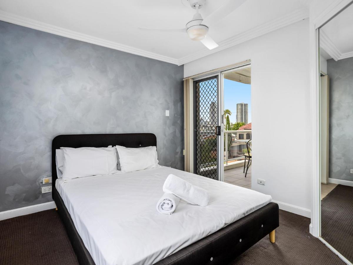 1 Bedroom In Chevron Island By Premium *