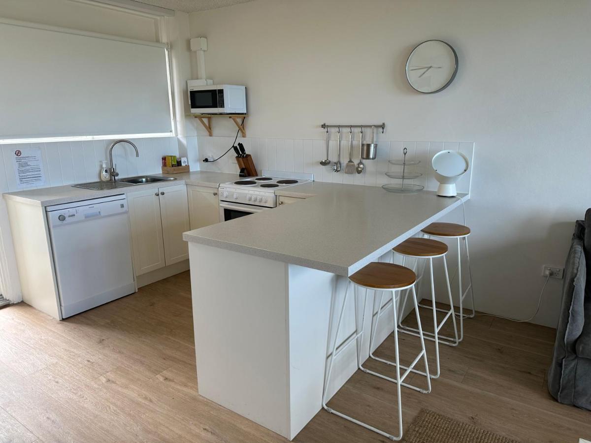 Nalu - Hosted By Burleigh Letting Apartment *