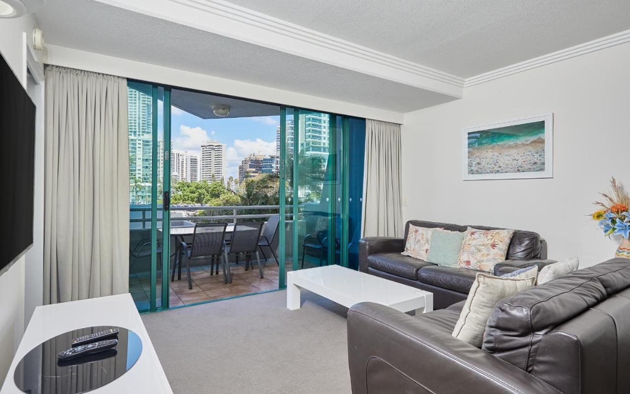 Crown Tower By Serain Residences Apartment
