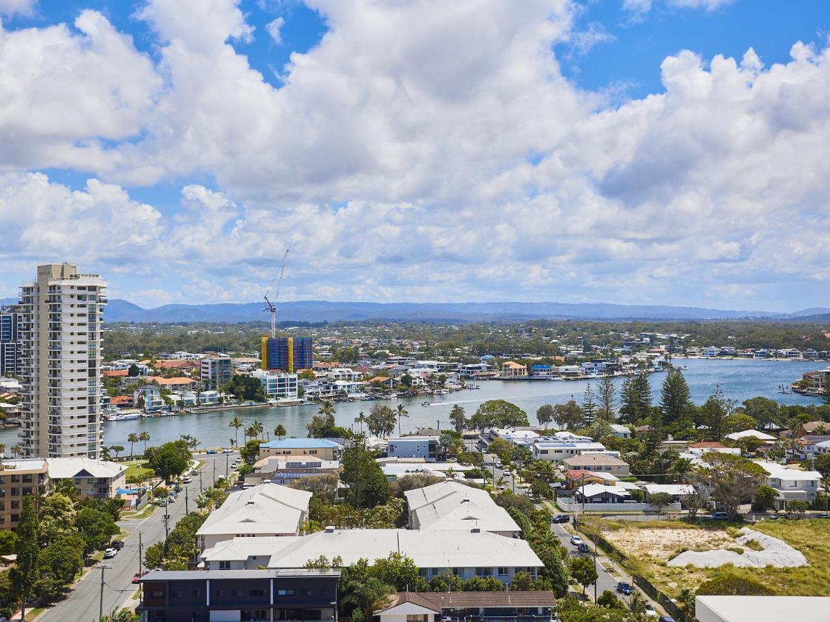 Apartment Crown Tower By Serain Residences Gold Coast
