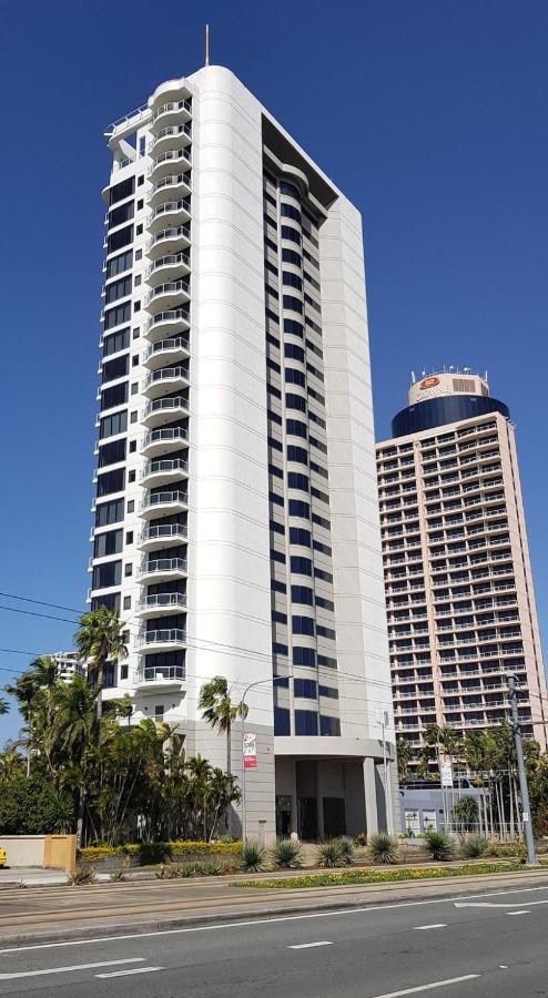 Deluxe Private And - Ocean Views Apartment Gold Coast
