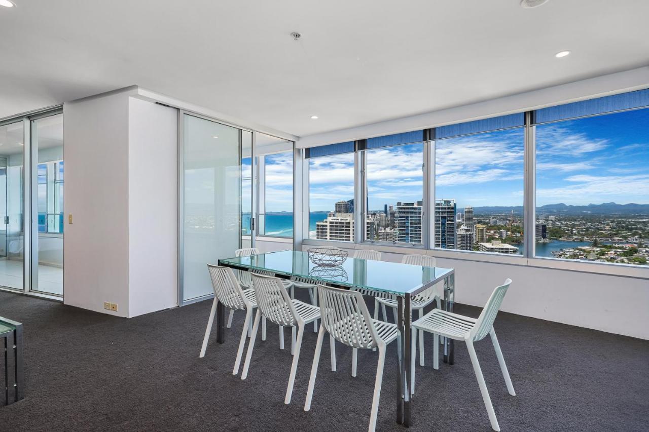 Apartment Beachside Surfers Q1 Three Bedroom Gold Coast