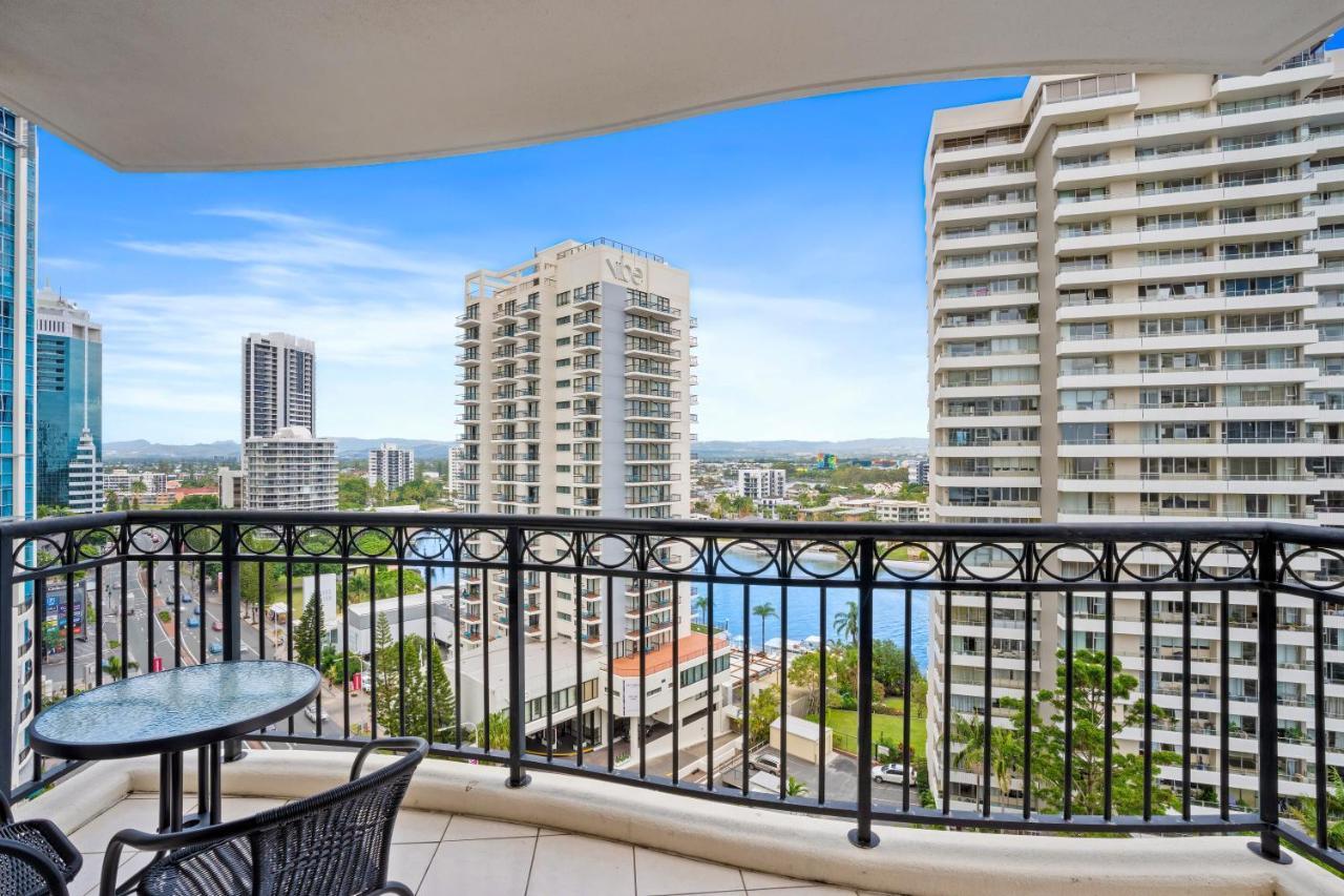 Apartment Bellagio@chevron, Luxe, 2 Bedroom In The Heart Of Surfers Paradise! *