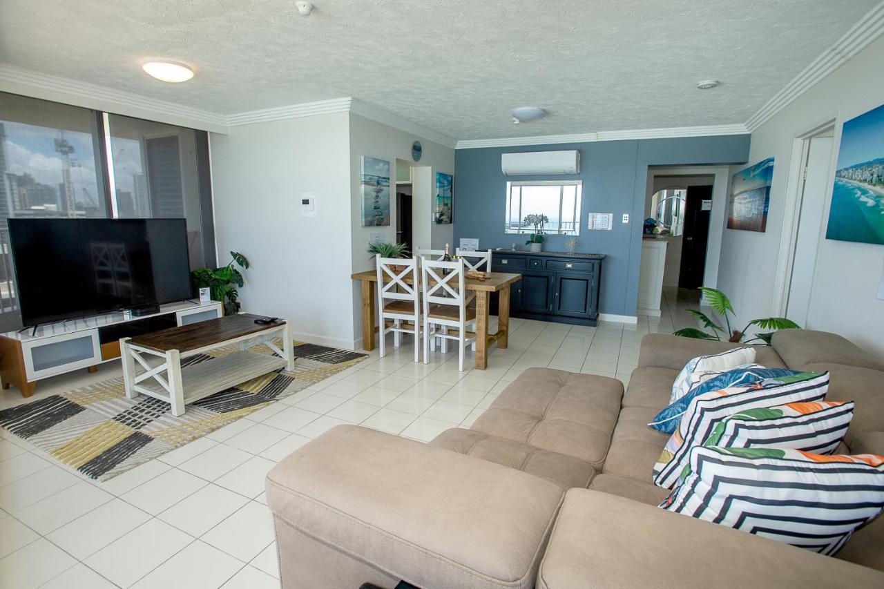Beachside/ Paradise Views * Gold Coast
