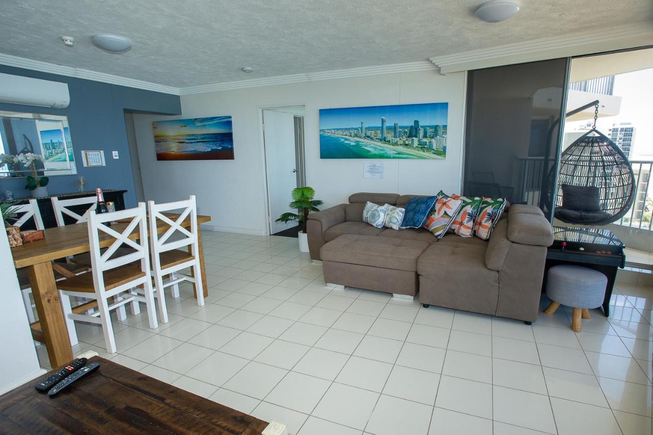 Beachside/ Paradise Views * Gold Coast