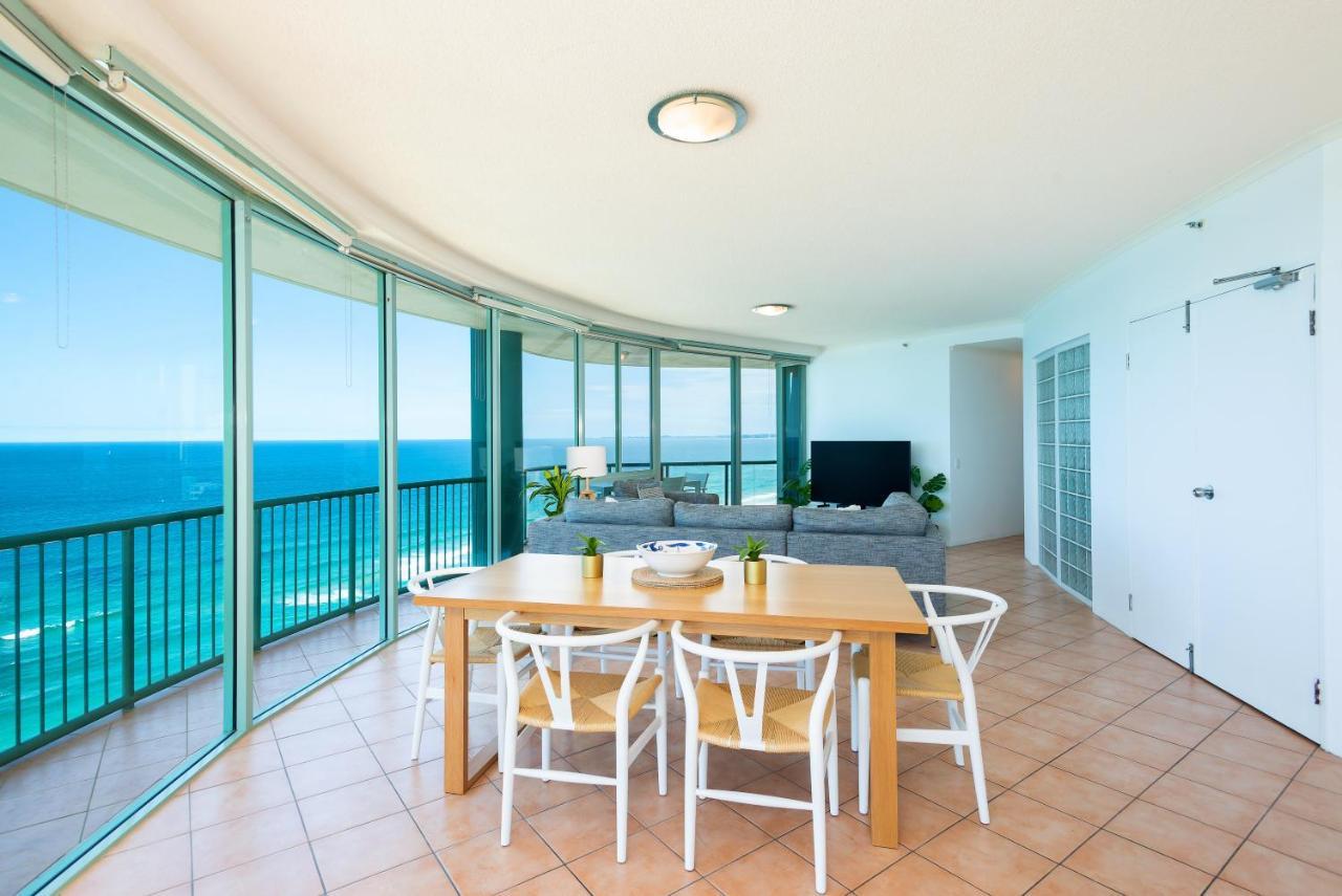 Resort The Waterford On Main Gold Coast