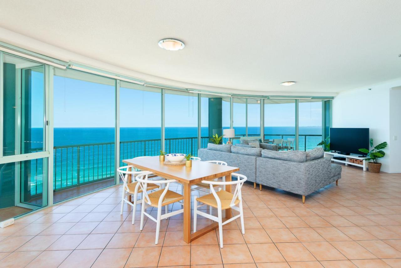 Resort The Waterford On Main Gold Coast