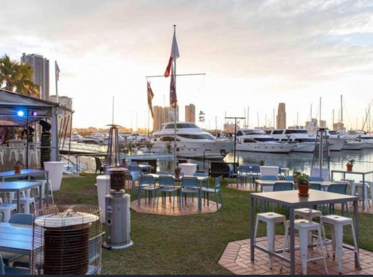 Harbour Side 3*