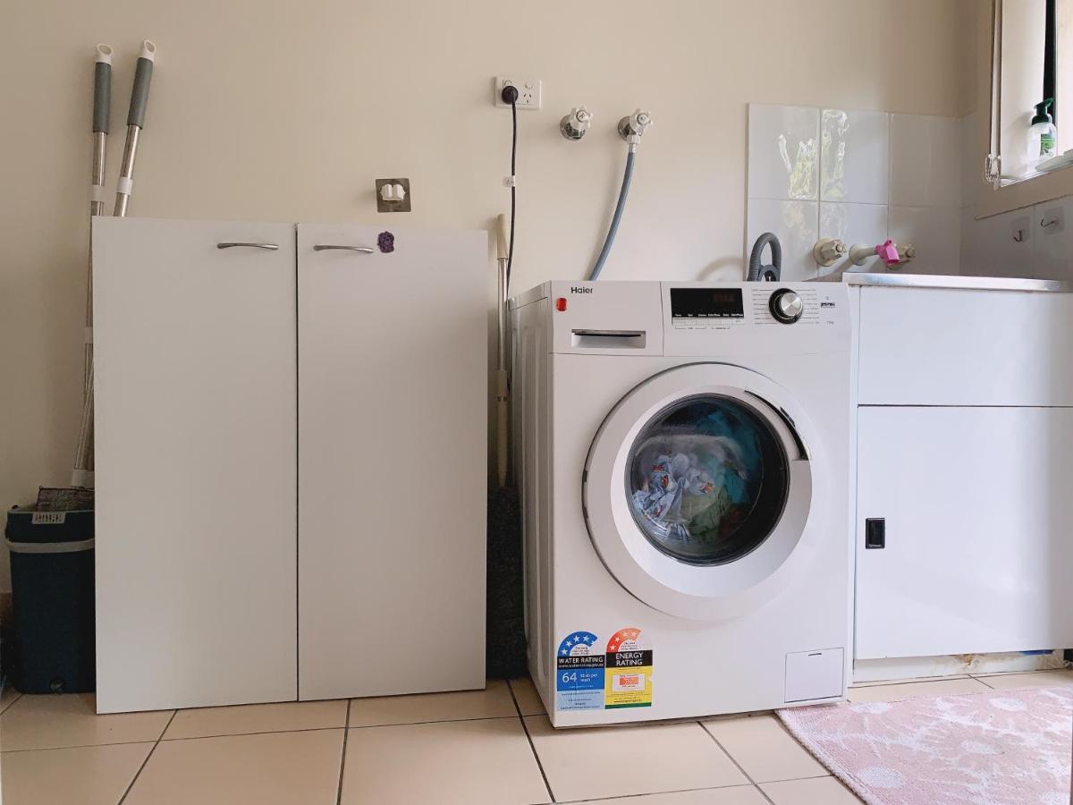 Homestay Away From Home- Gold Coast