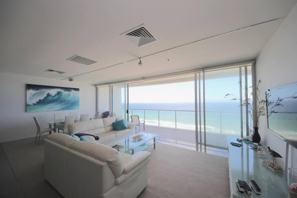 Beachfront Air On Broadbeach, Amazing Views Apartment *