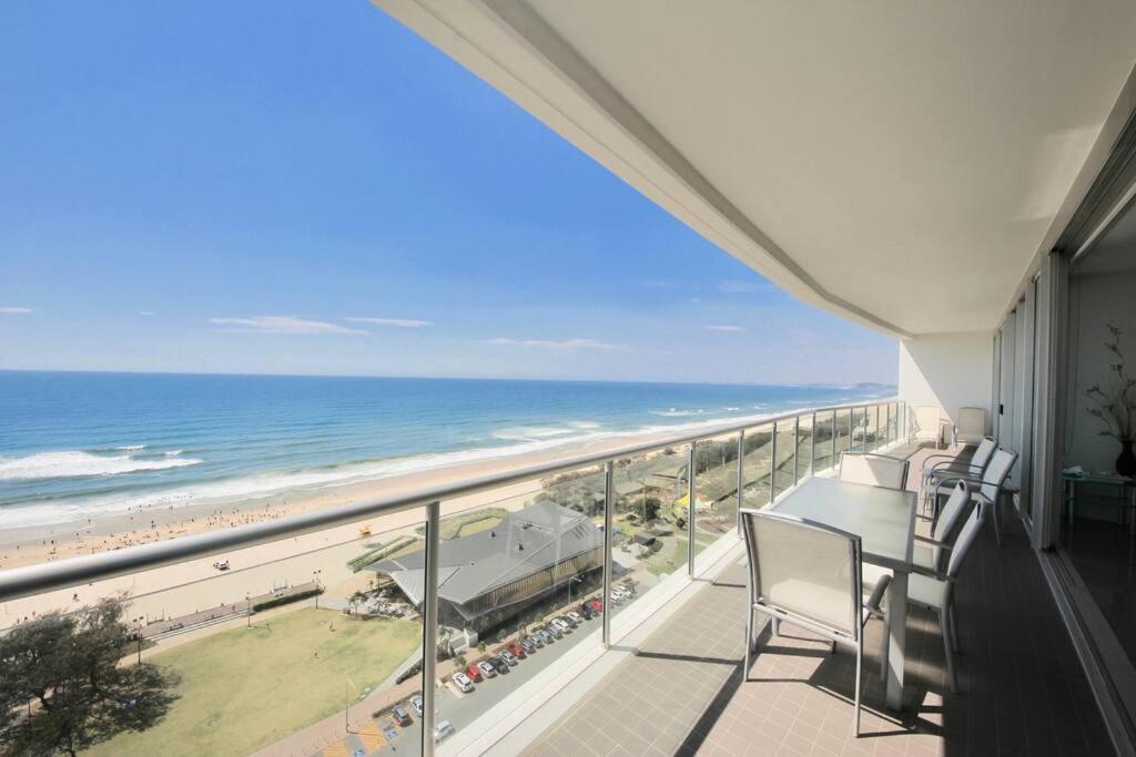 Beachfront Air On Broadbeach, Amazing Views *