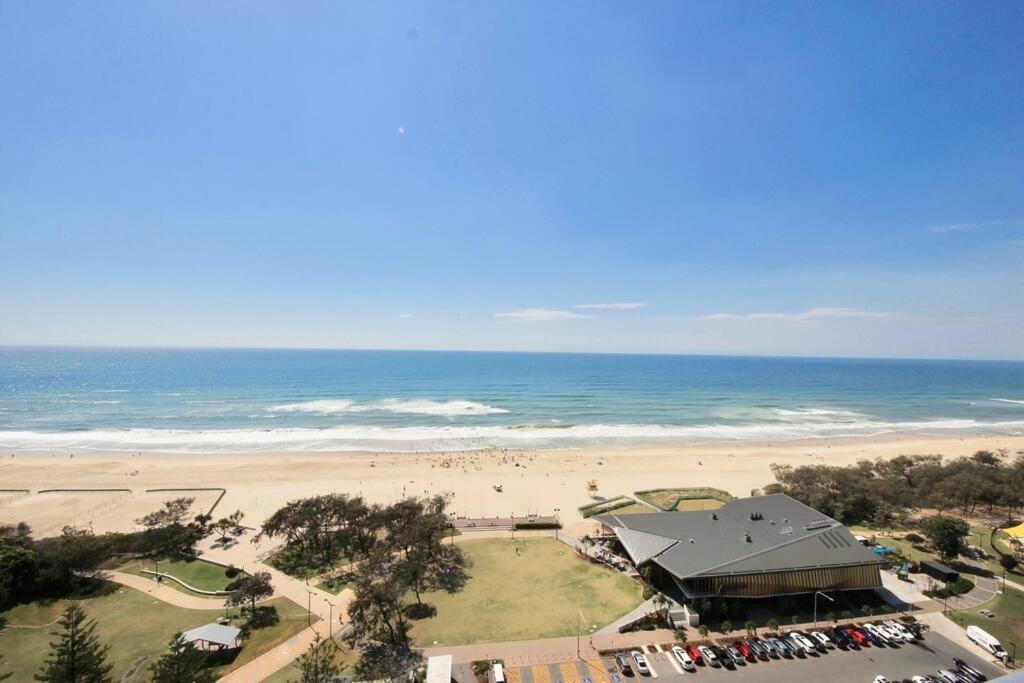 Beachfront Air On Broadbeach, Amazing Views