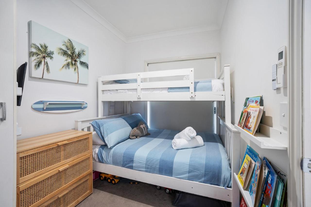 Holiday home Seaclusion 5 Bed Waterfront, Sleeps 12 Gold Coast