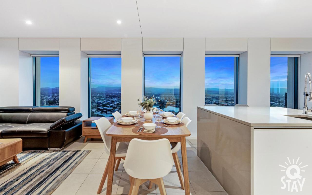 Apartment 2 & 3 Bedroom Ocean View At Soul Surfers Paradise - Q