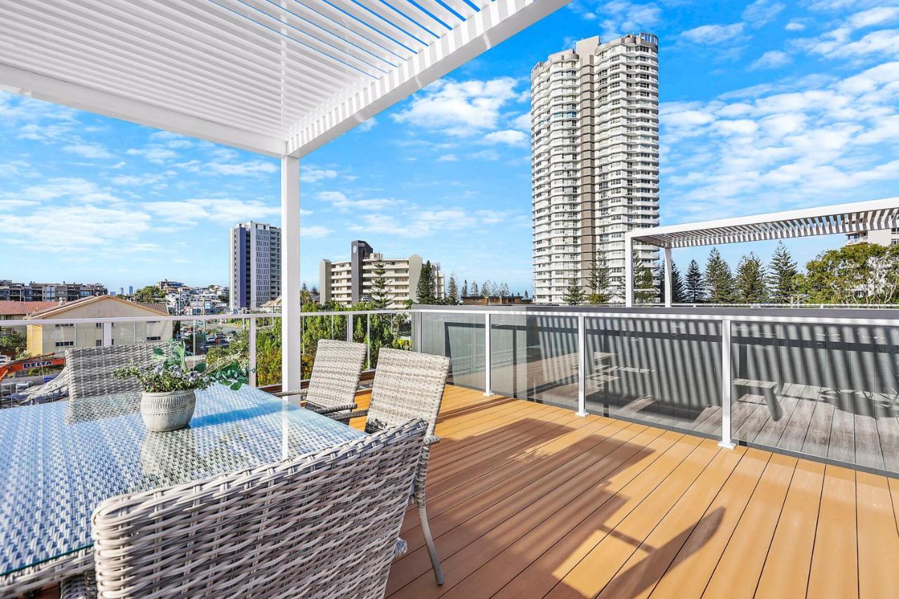 Villa New 3br Burleigh Townhome With Private Rooftop! Gold Coast