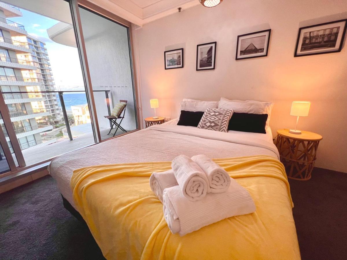 Apartment Ocean View 2br Main Beach Getaway *