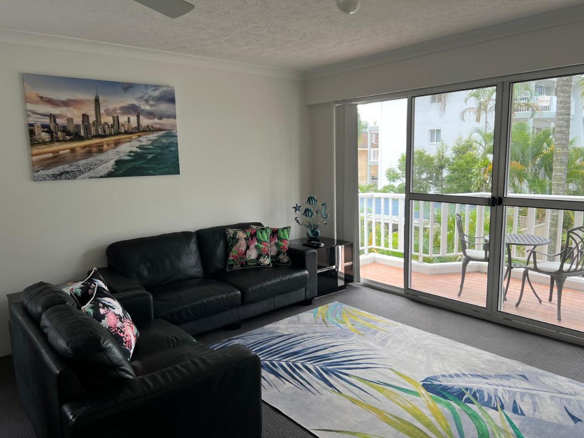 Aparthotel Cascade Gardens Apartments Gold Coast