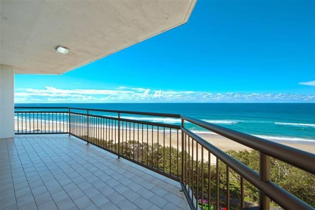 Surfers Paradise With Amazing Views *