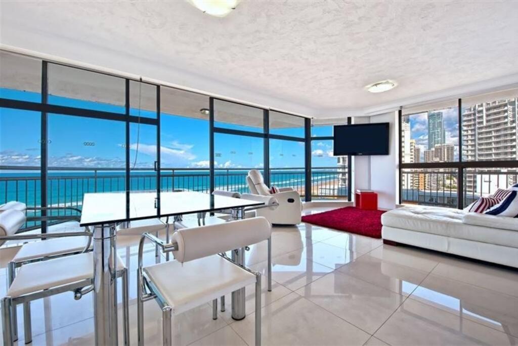 Apartment Surfers Paradise With Amazing Views
