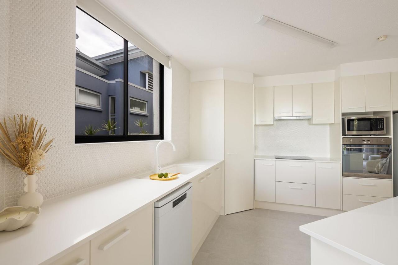 The Rocks Unit W4 Apartment Gold Coast