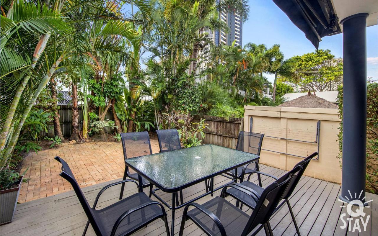 Pousada 3 Bedroom Villa's In Surfers Paradise - Q