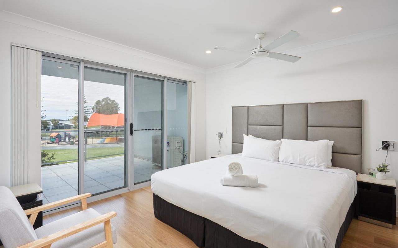 Apartment Comfort Two Bedroom Next To Water Park In Southport