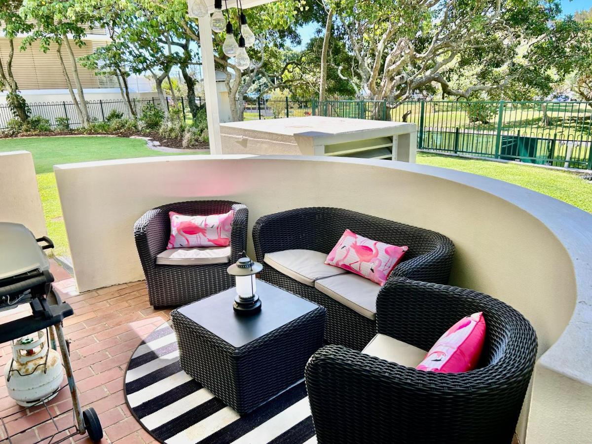 Beachside Beauty At Burleigh Pavilion! *