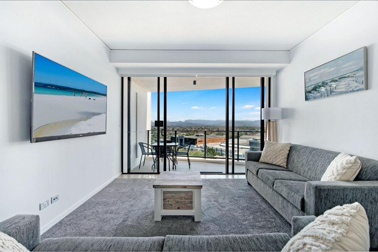 Apartment Fresh & Modern 2 Bedroom In Sierra Grand - Coasthm Gold Coast