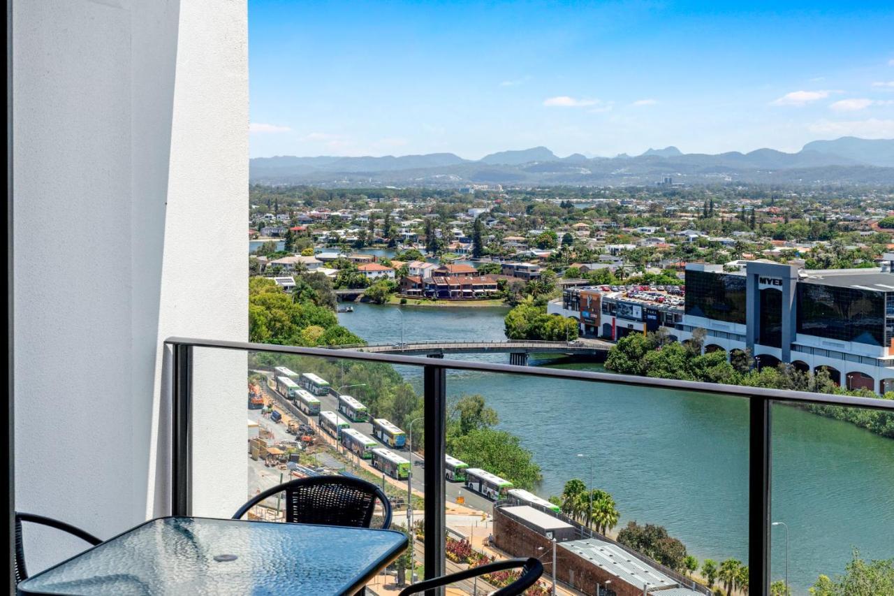 Fresh & Modern 2 Bedroom In Sierra Grand - Coasthm Apartment *