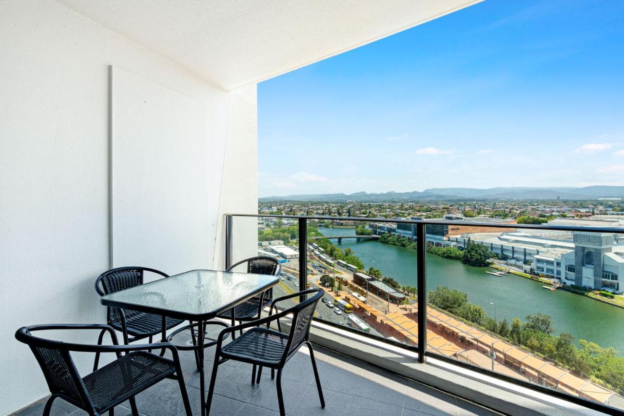 Fresh & Modern 2 Bedroom In Sierra Grand - Coasthm Apartment *