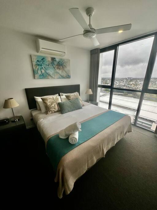 Apartment Modern Sophistication Broadbeach