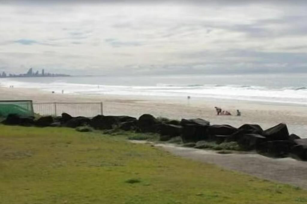 Apartment Palm Breeze - Hosted By Burleigh Letting Gold Coast