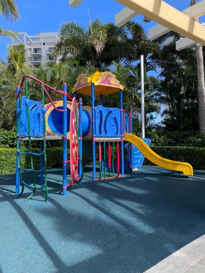 Milhaven At Chevron Renaissance Tower *