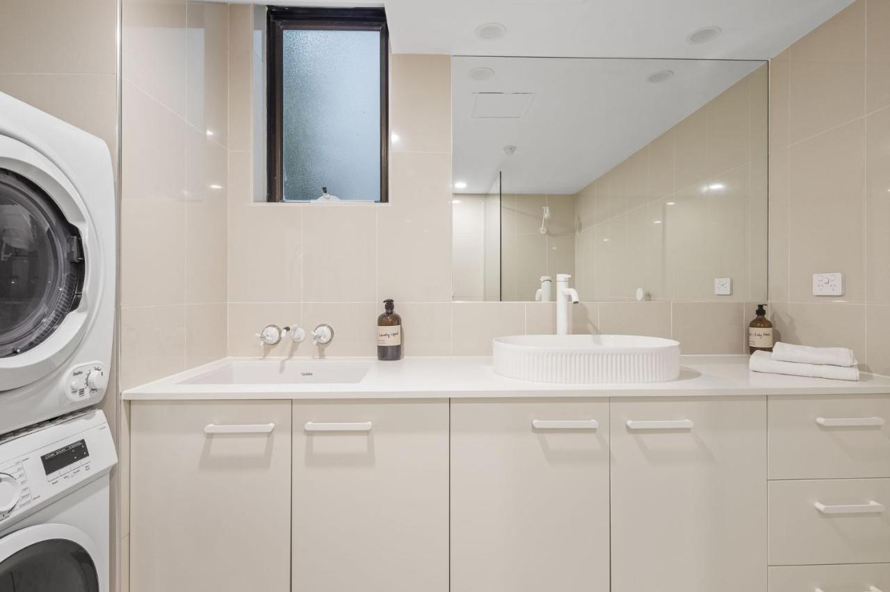 The Rocks Unit W4 Apartment Gold Coast