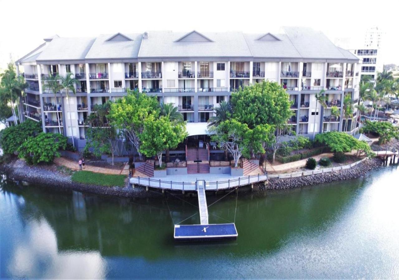 Paradise Island Surfers Paradise - Garden Gold Coast