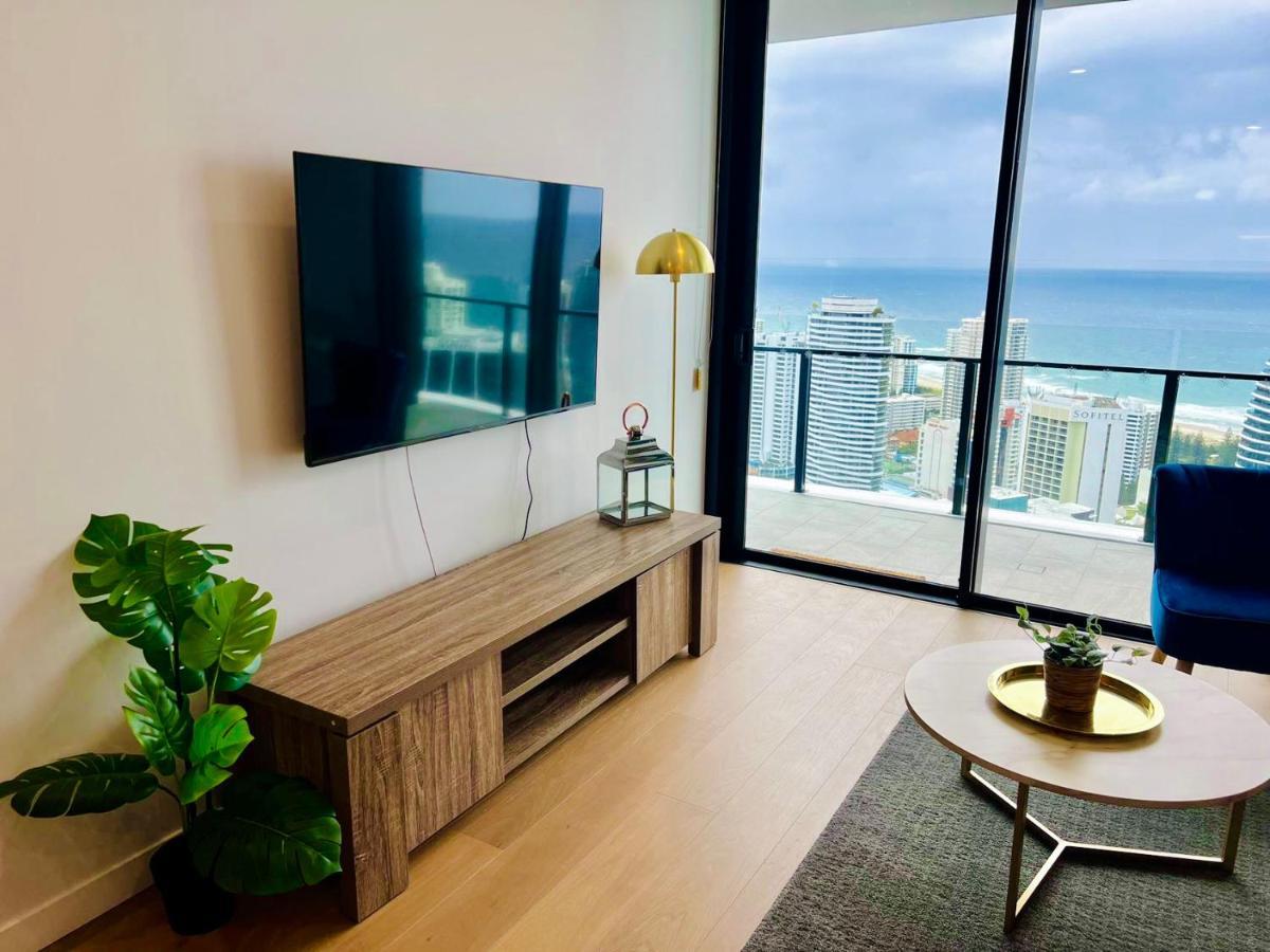 Luxurious 2 Bedroom In Broadbeach Casino High Floor Ocean View - Gc42 Gold Coast