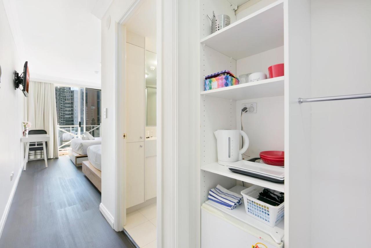 Apartment Cosy Studio In Broadbeach With Pools, Sauna & Gym *