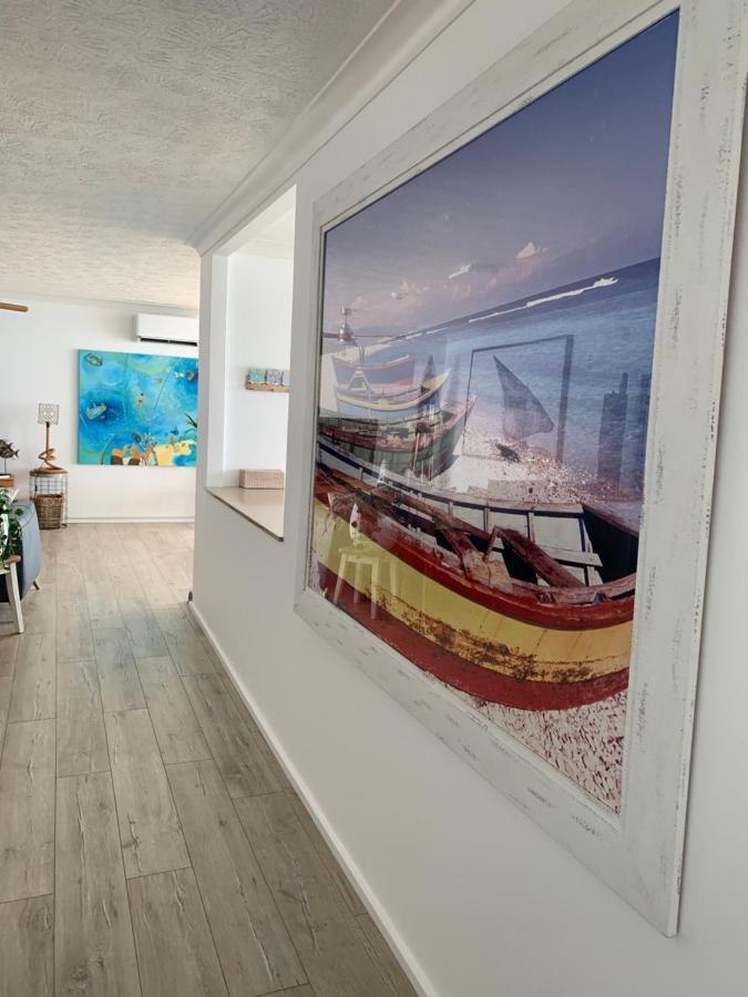 Pacific Regis Beachfront 4*