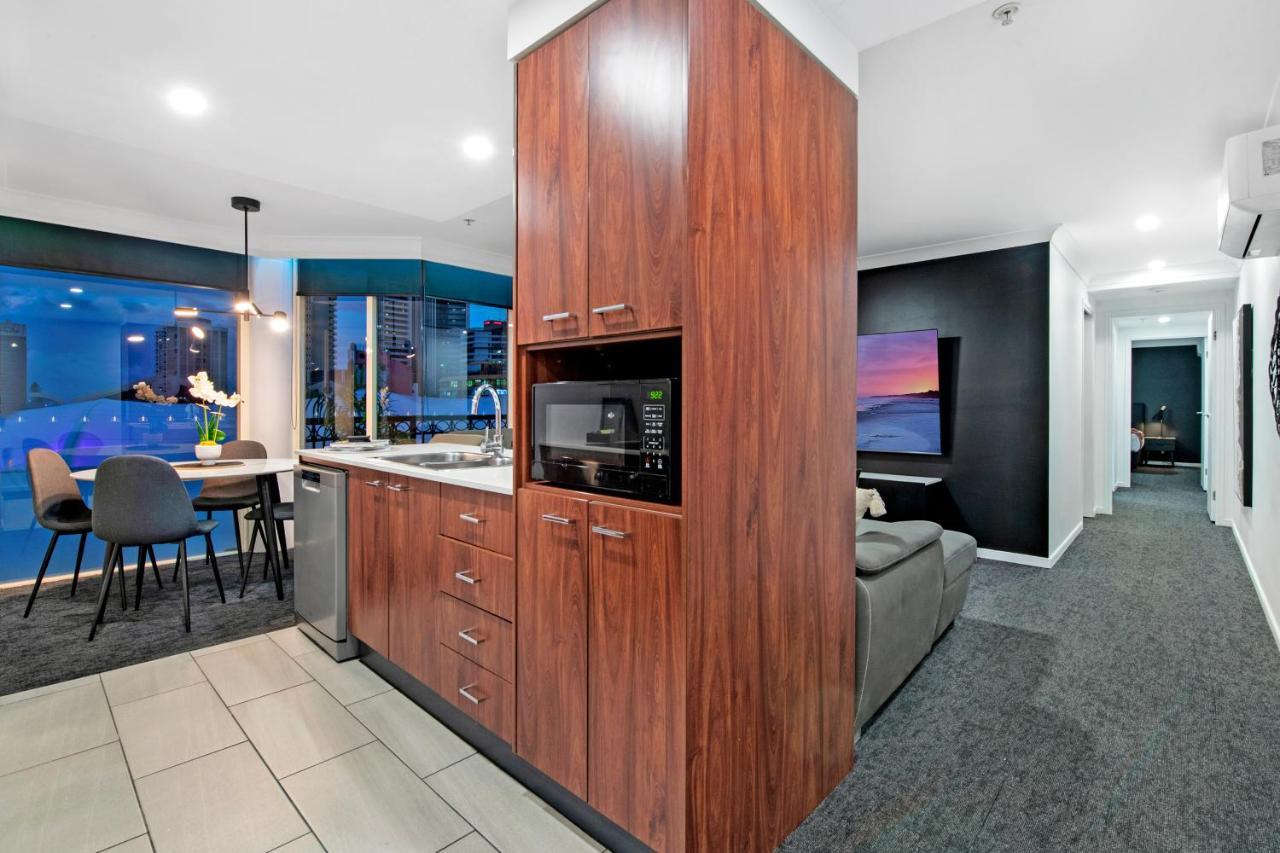 Apartment Chevron Renaissance - Floor - Self Contained & Privately Managed