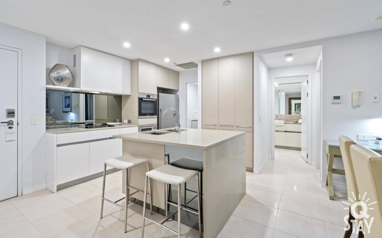 2 & 3 Bedroom Ocean View At Soul Surfers Paradise - Q Apartment *