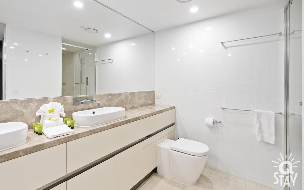 Apartment 2 & 3 Bedroom Ocean View At Soul Surfers Paradise - Q *