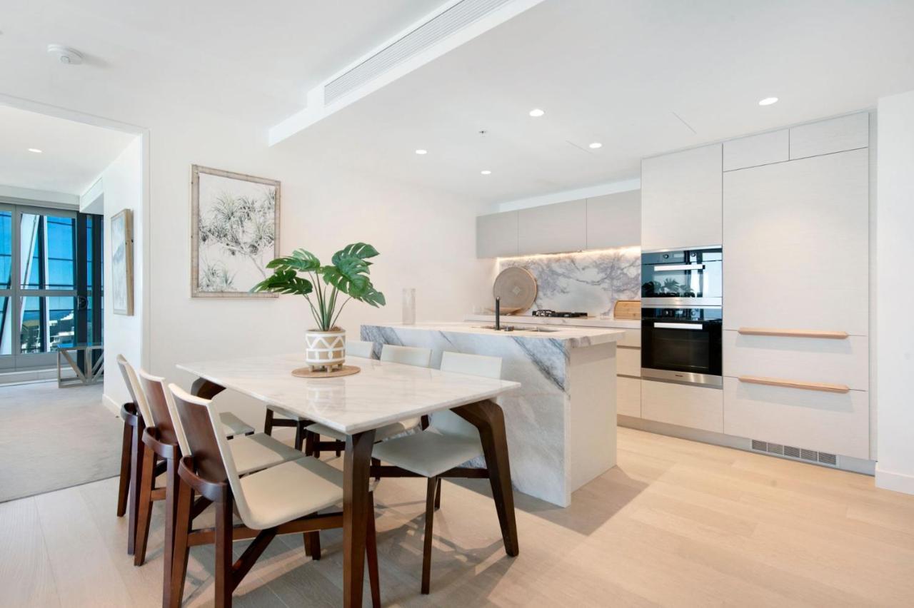 Jewel Broadbeach Luxury - Coasthm Apartment Gold Coast