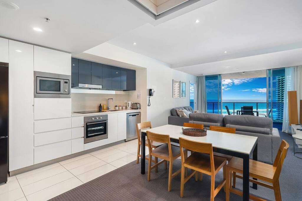 Apartamento Paradise Living At Hilton With Stunning Ocean View Gold Coast