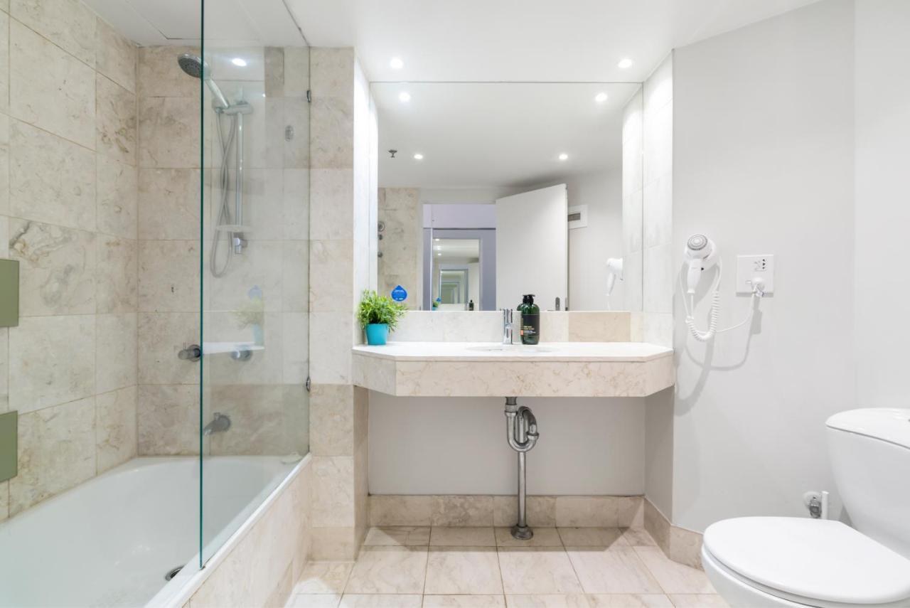 Apartment Gorgeous Studio Right In The Heart Of Surfers Gold Coast