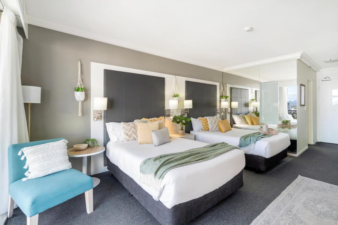 Gorgeous Studio Right In The Heart Of Surfers