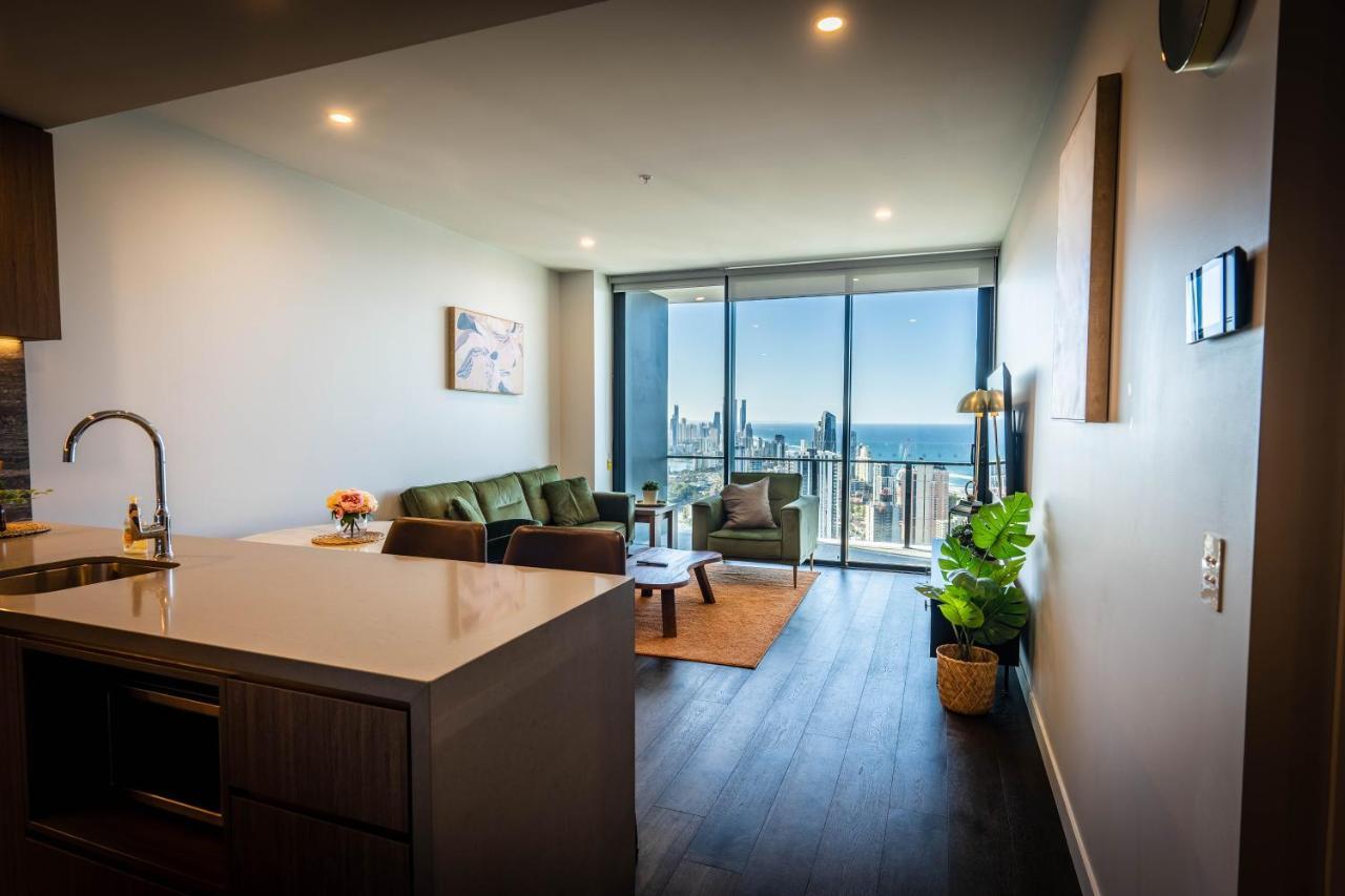 First Class 2 Bedroom Oceanview Luxurious Broadbeach Casino Next To Pacific Fair - Gc48 Gold Coast