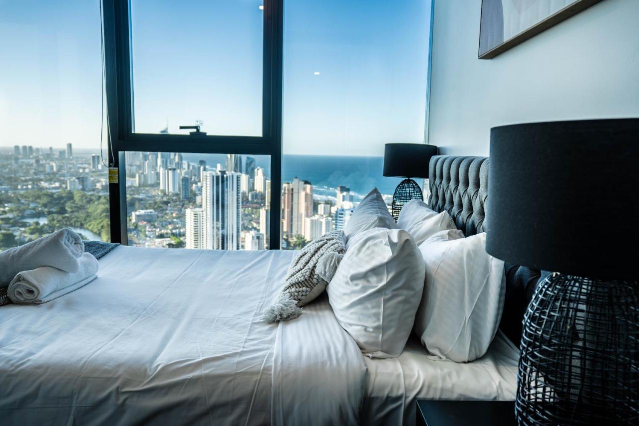 First Class 2 Bedroom Oceanview Luxurious Broadbeach Casino Next To Pacific Fair - Gc48 Gold Coast