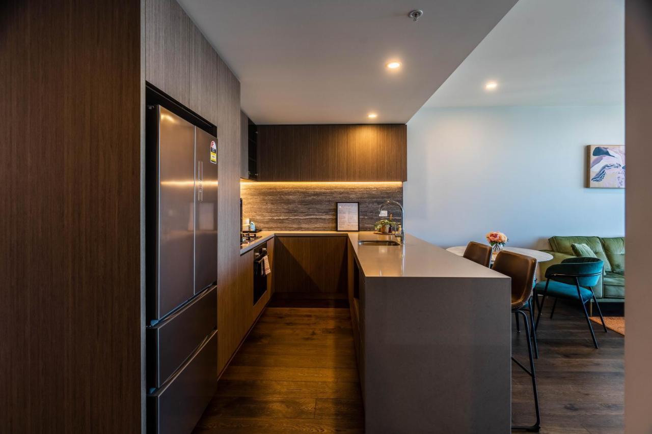 First Class 2 Bedroom Oceanview Luxurious Broadbeach Casino Next To Pacific Fair - Gc48 Apartment *